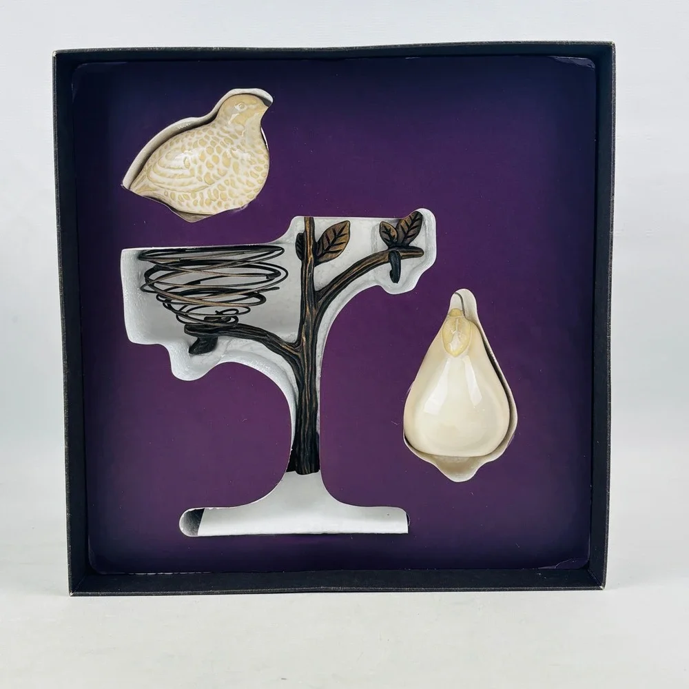 Pottery Barn Partridge In A Pear Tree Stoneware Salt & Pepper Shaker 3 Piece Set